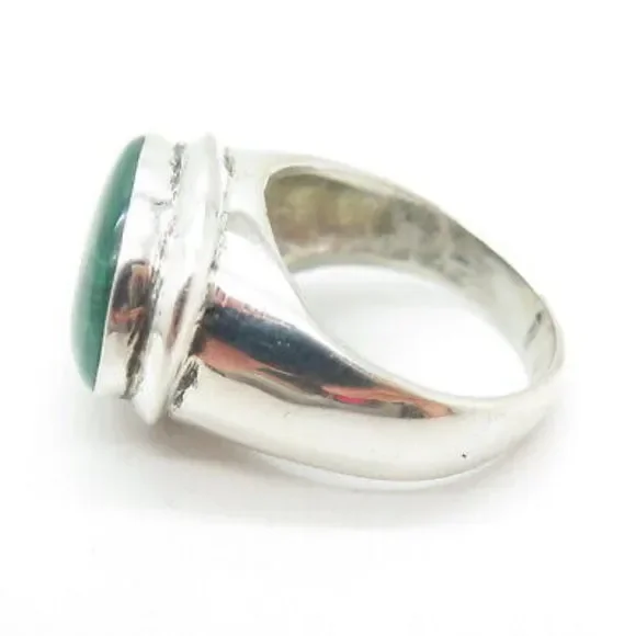 Elegant Malachite Green Stone Silver Ring - Picture 4 of 8